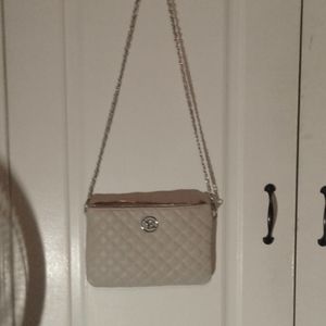 Light Pink Crossbody Purse (detachable string)